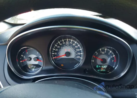 2014 Chrysler 200 Lx из США, поврежденный, VIN 1C3CCBAB6EN209774